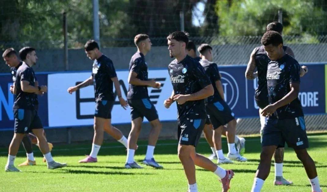 九游官方登录入口-包含那不勒斯面对萨索洛，努力争取胜利的词条