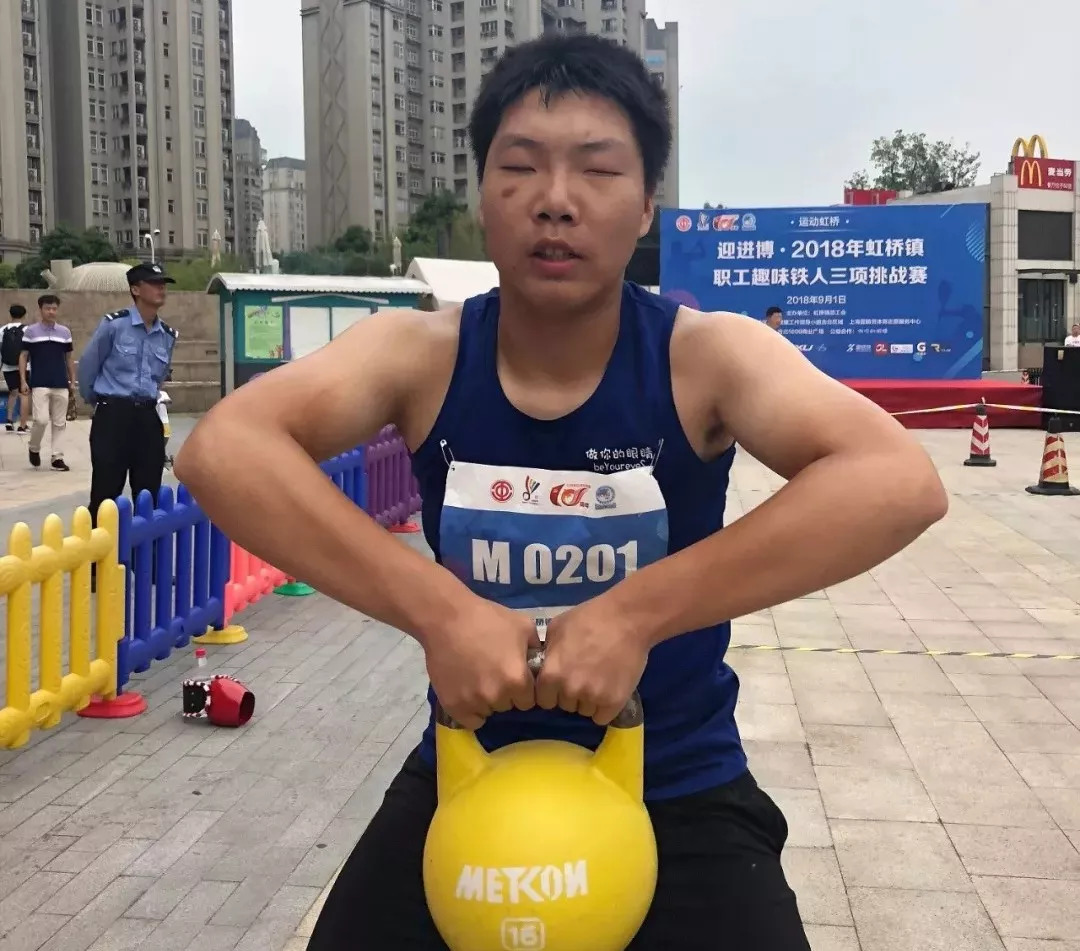 新西兰划船队获得良好成绩，勇夺宝座的简单介绍